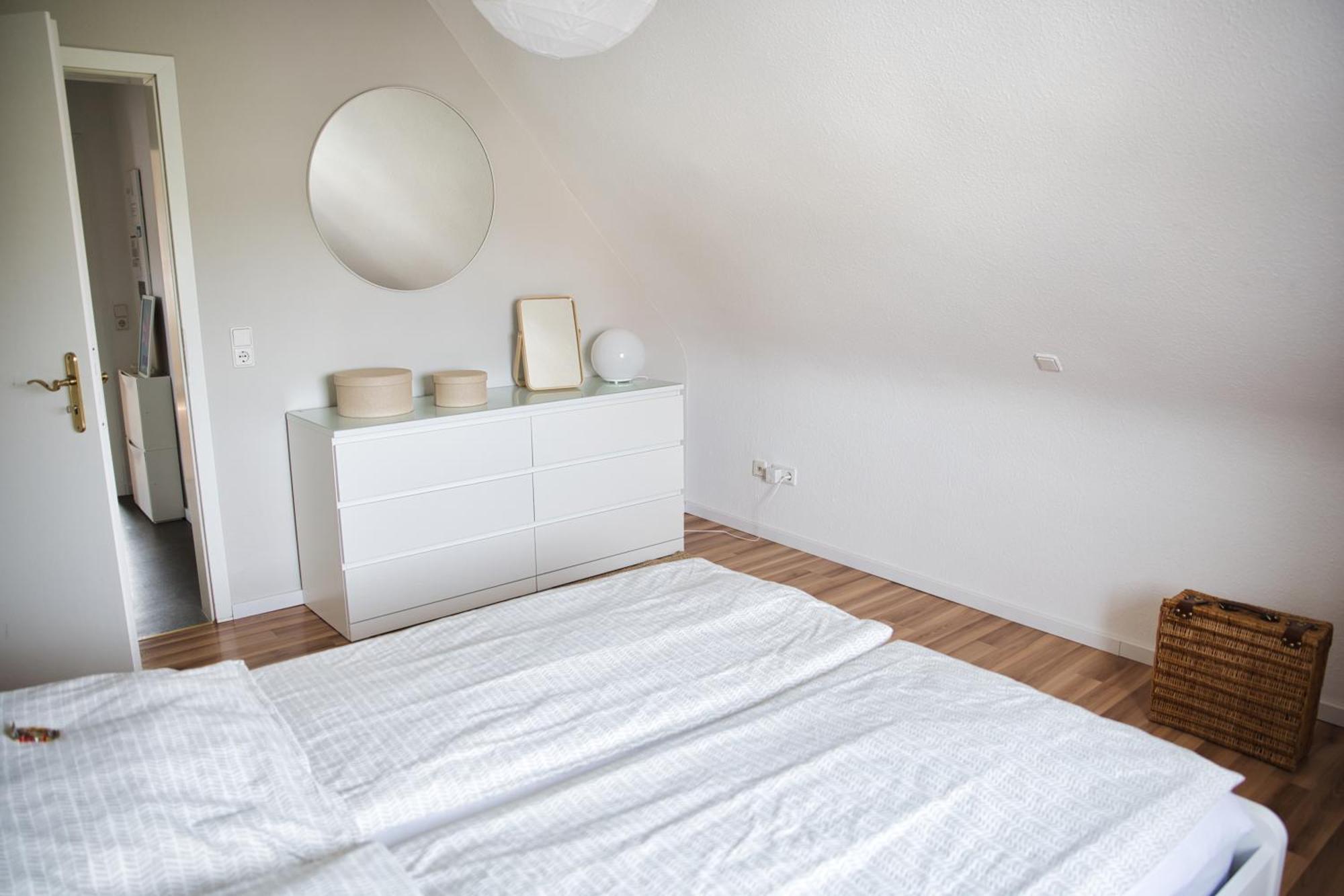 Dg-wohnung Mit Sonnigem Balkon Appartement Marburg